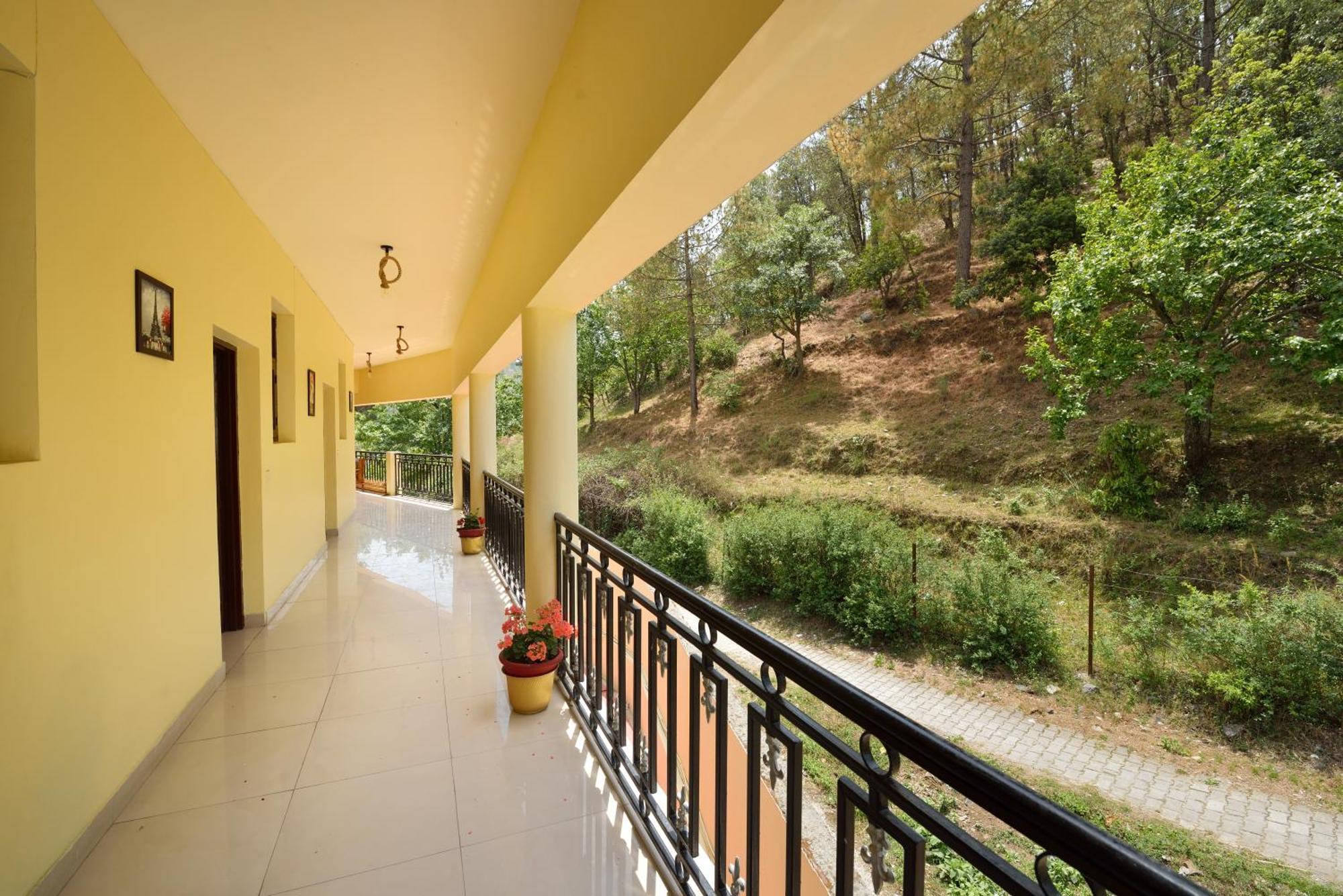 Ivy The Boutique Hotel Near Neem Karoli Temple Nainital Luaran gambar