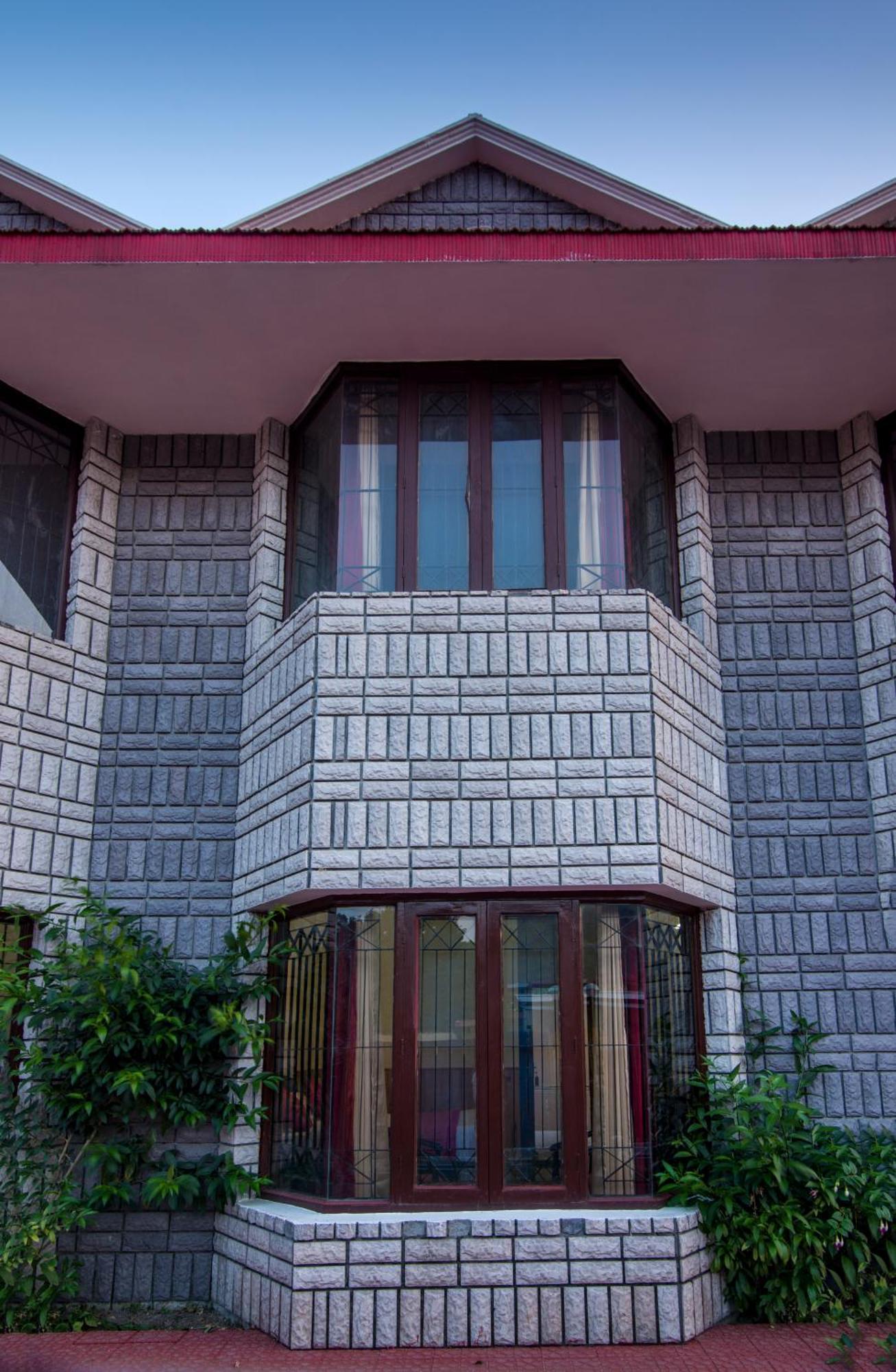 Ivy The Boutique Hotel Near Neem Karoli Temple Nainital Luaran gambar